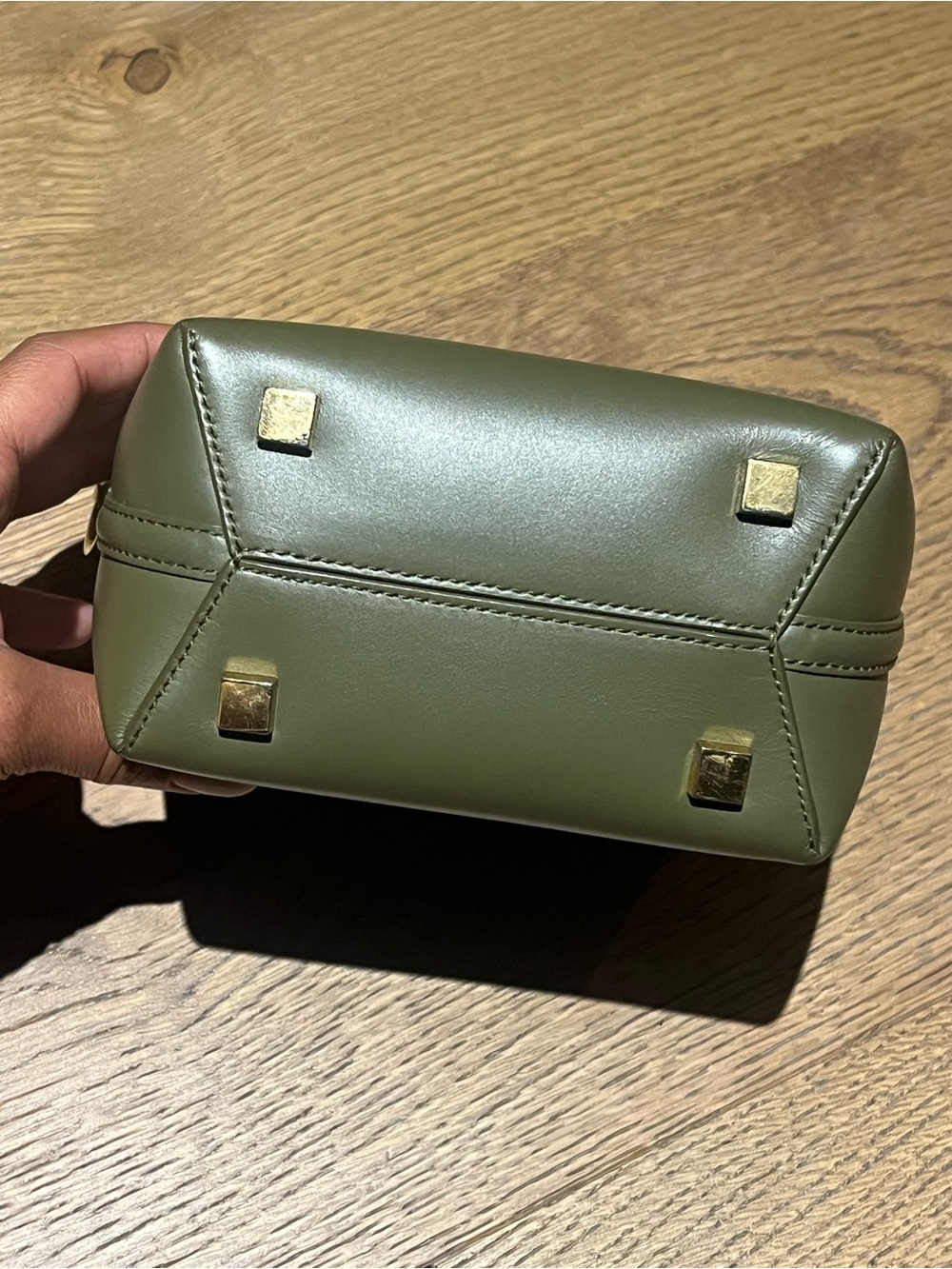 Saint Laurent Dark Olive Leather Bucket Shoulder Bag with Gold YSL - Picture 3 of 5